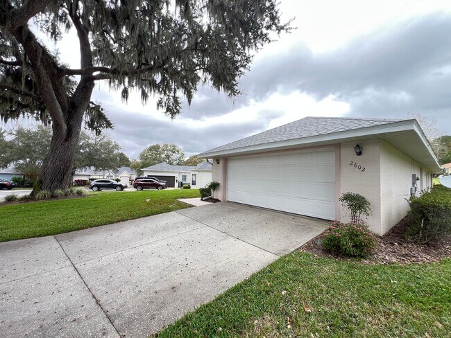 Photo - Modern 3-Bedroom, 2-Bathroom Home in Ocala! WASHER & DRYER INCLUDED!