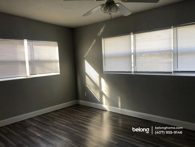 Photo - 1518 Oranole Rd