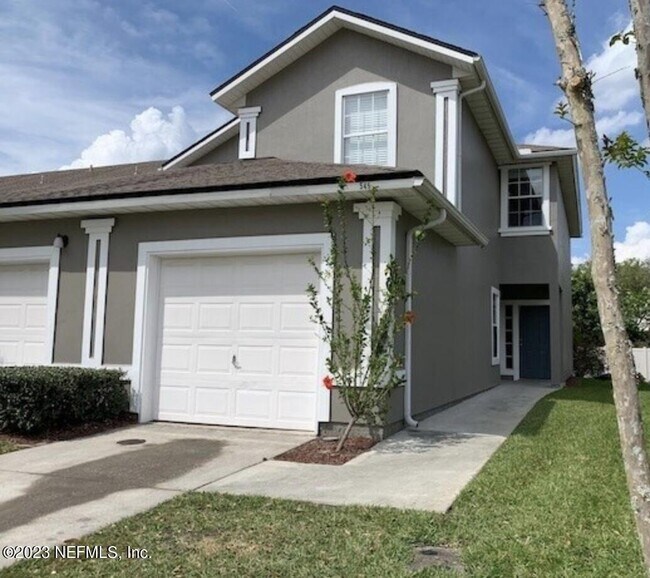 Building Photo - 549 Scrub Jay Dr