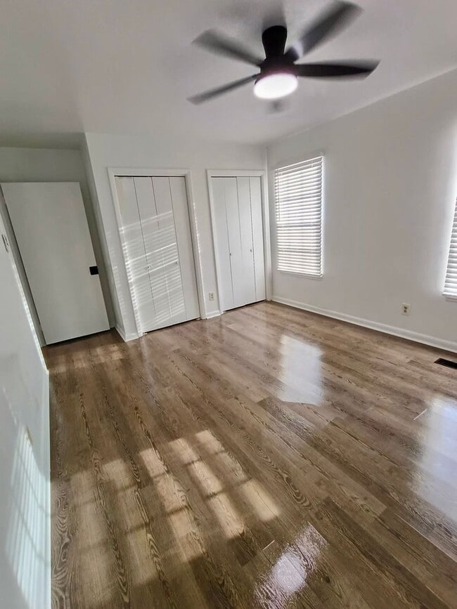 Photo - 6408 Blue Bird Dr Unit A