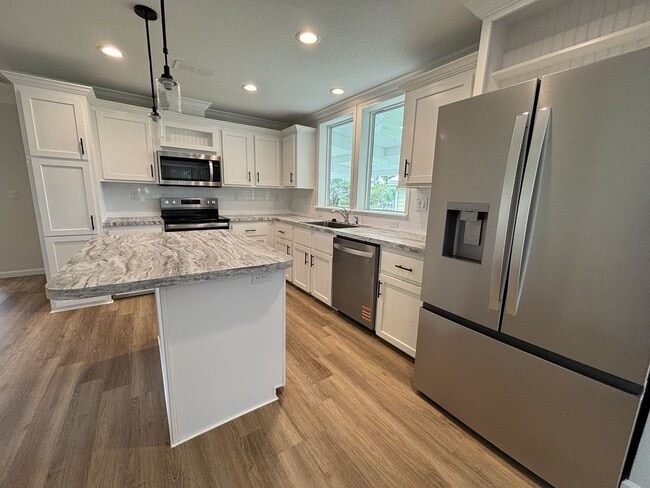 19188 Meadowbrook Ct