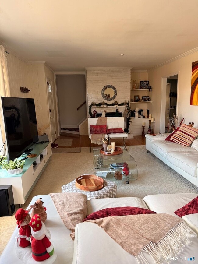 Photo - 12 Belaire Dr