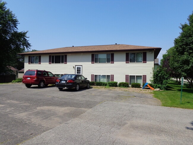 Building Photo - 4571 Vasey Ave Unit 4571-03