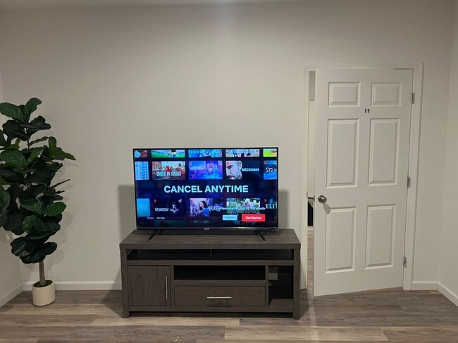 Photo - 2398 Tree Vista Ct Unidad Tree vista