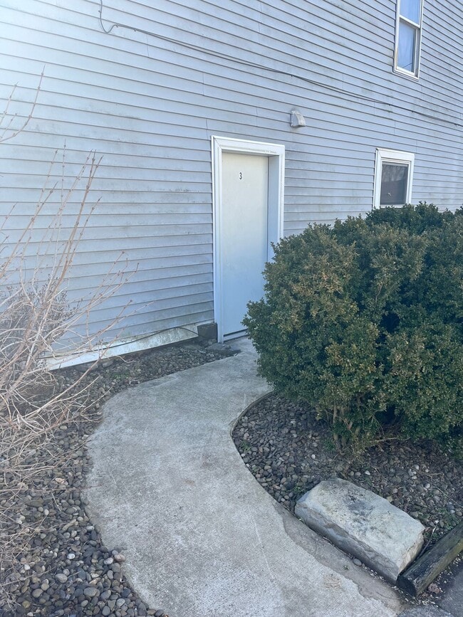 Photo - 1338 Water St Unit Apt 3