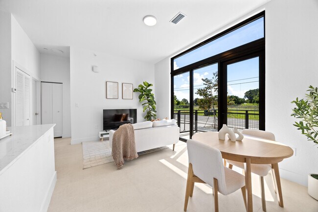 2 Bedroom 2 Bathroom - Living Room