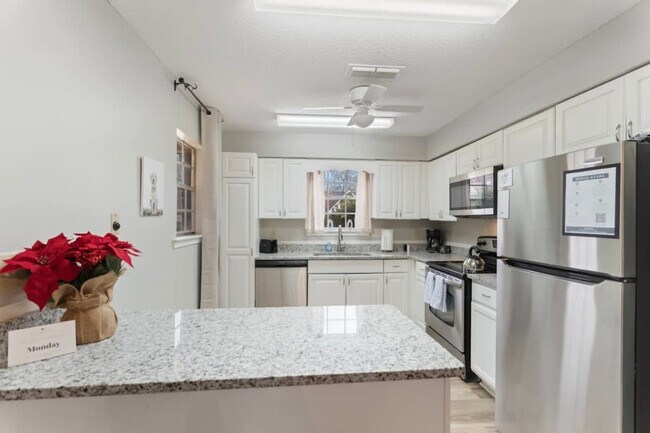 5635 Red Barn Rd Unit SI ID1043848P