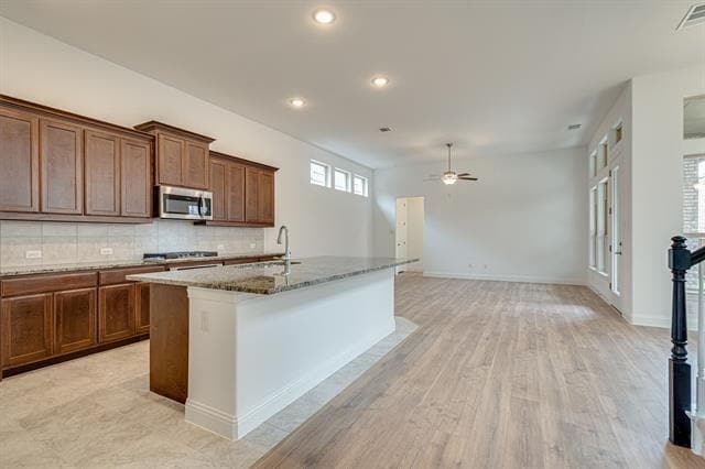 Photo - 741 Waterbrook Pkwy