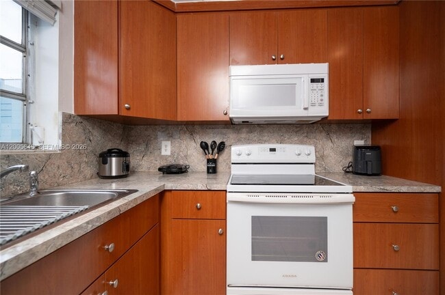 Photo - 500 NE 26th St Unit 5D