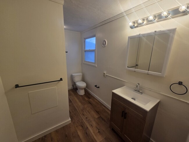 Photo - 6932 Shelter Dr