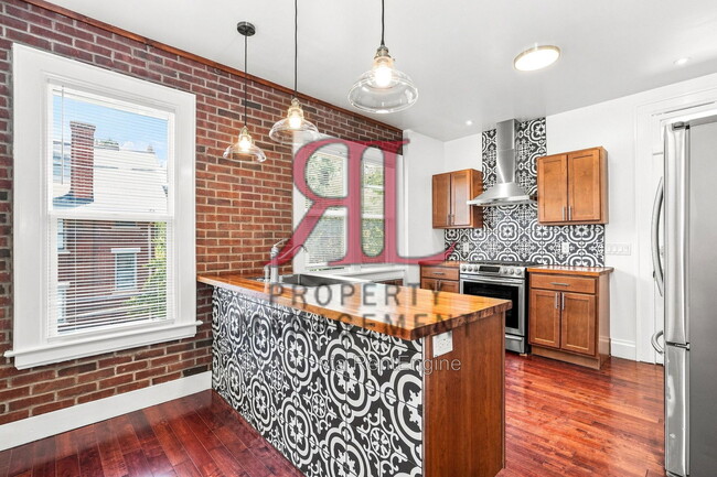 1667 Bryden Rd