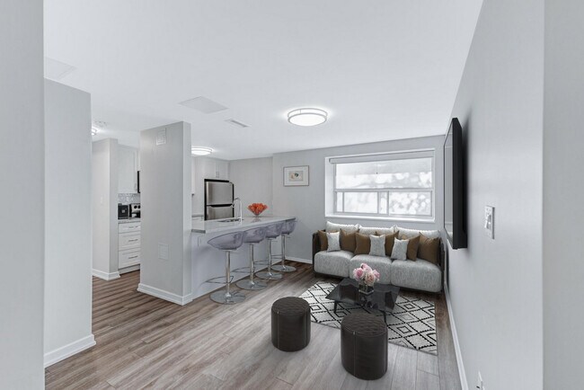 Photo - Seville East & West