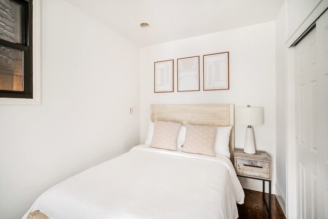 Photo - 69 Clinton St Unit SI ID1021883P