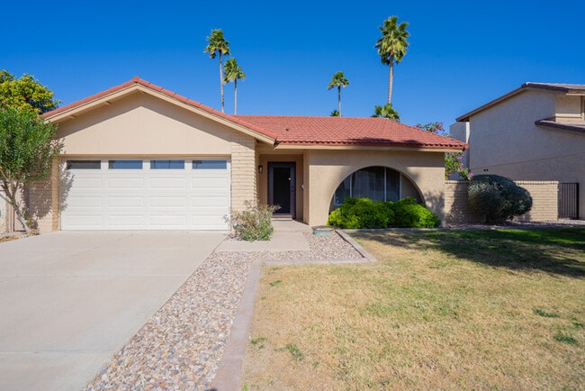 Photo - 1610 E Windjammer Way