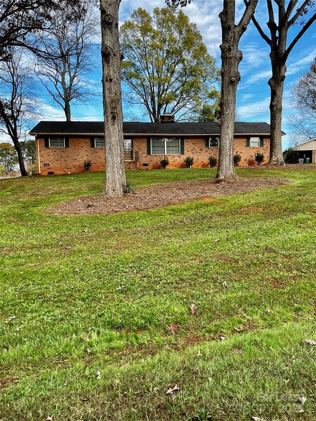 Photo - 1600 Plumcrest Dr House