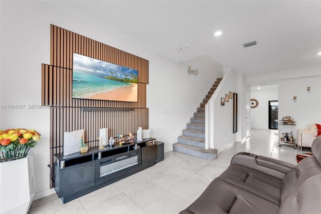 Photo - 13360 Tropical Ave