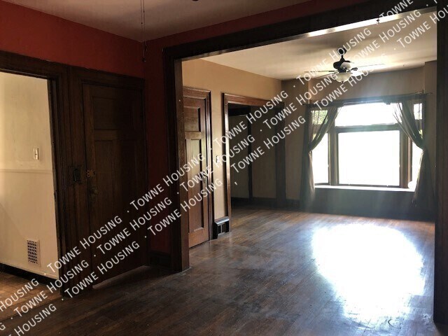 Photo - 527 Massachusetts Ave Unidad Upper Front