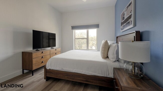 Photo - 116 Talon Grasp Trail Unit 5302