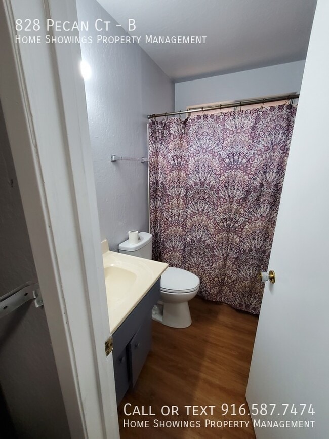Photo - 828 Pecan Ct Unit B