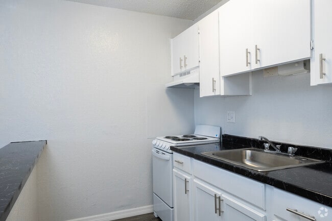 1 dormitorio, 1 baño - 600 pies cuadrados - Cocina - Springwood Villas