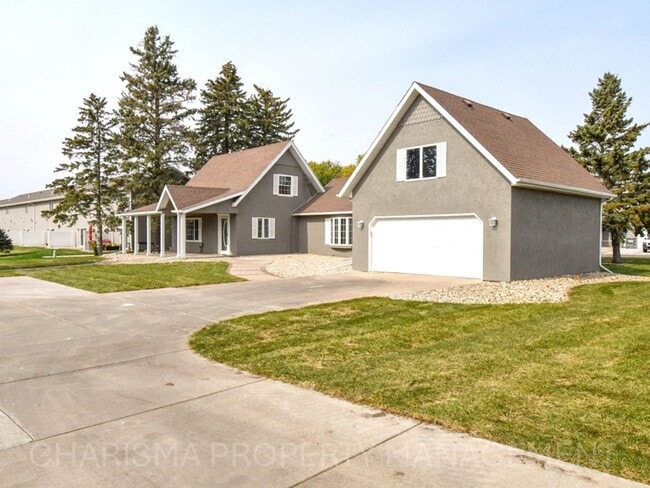 Photo - RARE FIND! 4 BEDROOM, 2 BATH HOUSE ON 1/2 ACRE LOT; INCLUDES GAS FIREPLACE, WOOD BURNING FIREPLAC... Unit 335 Vernon Drive