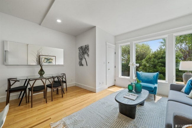 Photo - 3177 California St