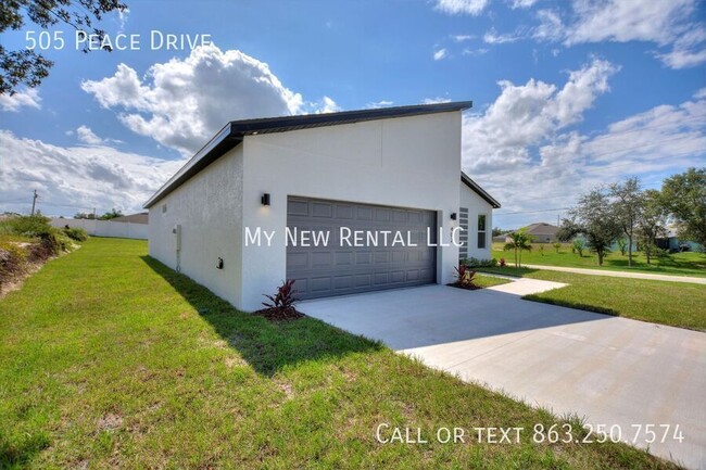 Photo - 505 Peace Dr