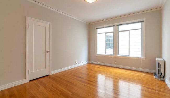 Photo - 3301 Broderick St