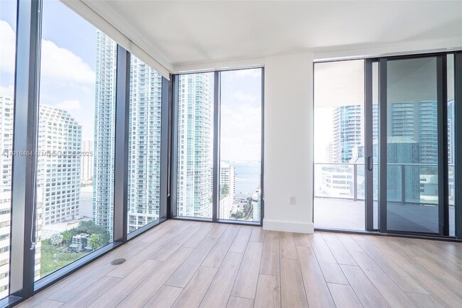 Building Photo - 1010 Brickell Ave Unit 2201