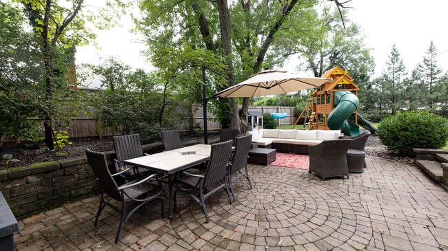 Photo - 3808 W 83rd Ter