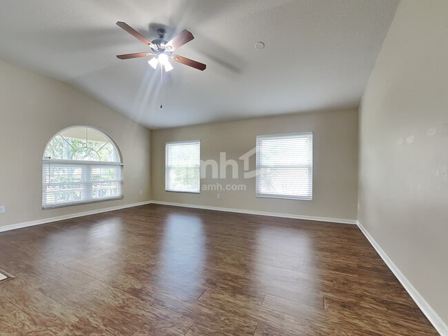 Photo - 4214 Hartford Lake Dr