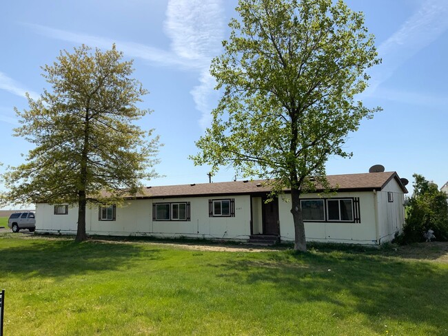 Country Living! 3 bed 2 bath Home for Rent... - Country Living! 3 bed 2 bath Home for Rent...