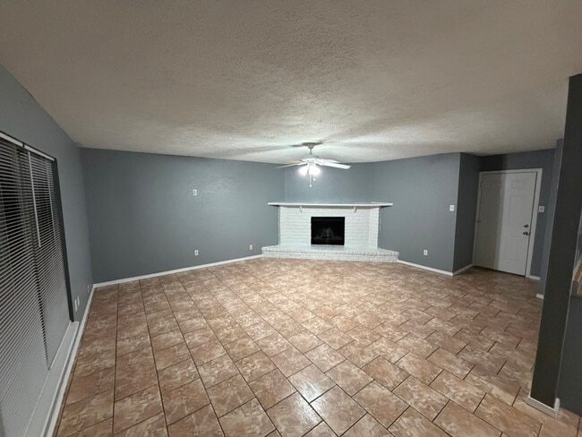 Photo - 24307 Rockin 7 Dr