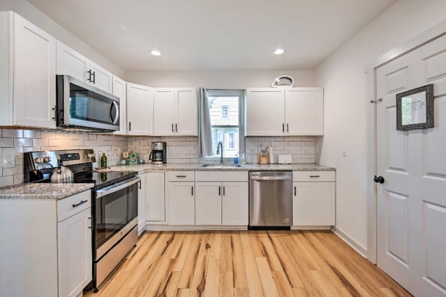 Photo - 124 N Ronks Rd