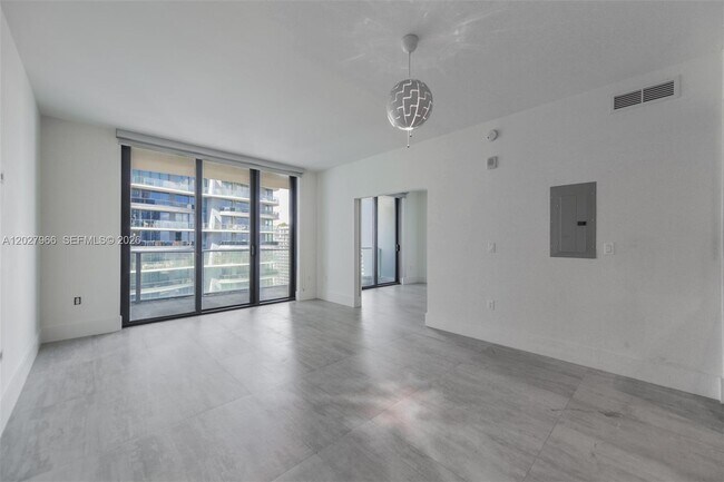 Photo - 1010 Brickell Ave Unidad 4607