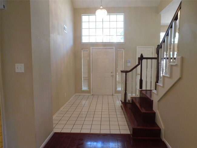Photo - 122 High Meadows Dr