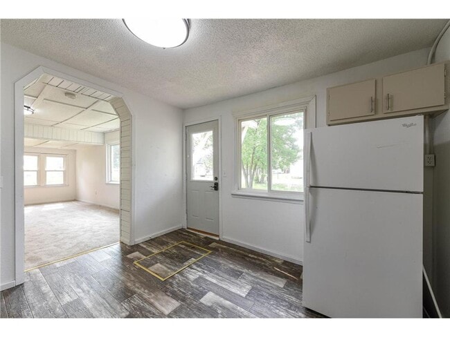 Photo - 2 Bedrooms, 1 Bathroom Single Family Home in Little Falls, MN- Large corner lot