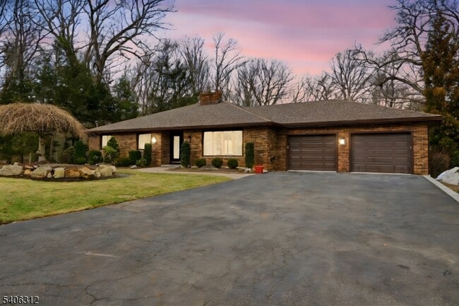 Photo - 12 McCaffrey Ln