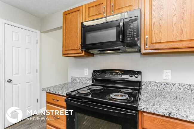 Photo - 65 Burdell Dr