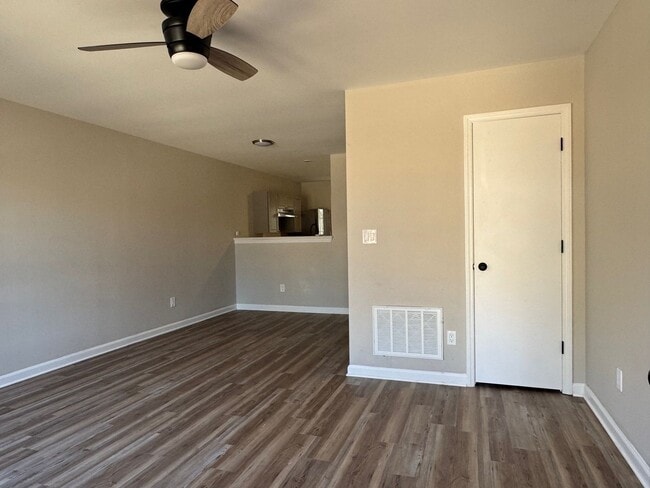 Photo - 4218 Kaplan Dr