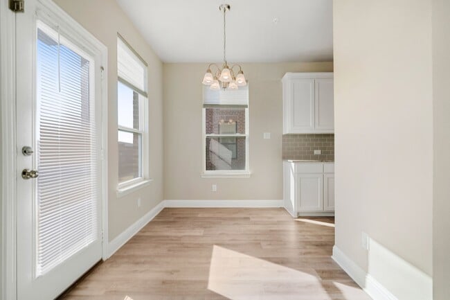 Building Photo - 2041 Layla Dr