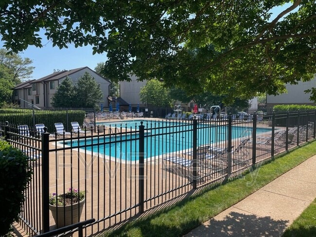 1811 Westwind Way - 1811 Westwind Way Condo