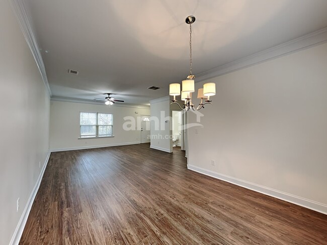 Photo - 2615 Beal St