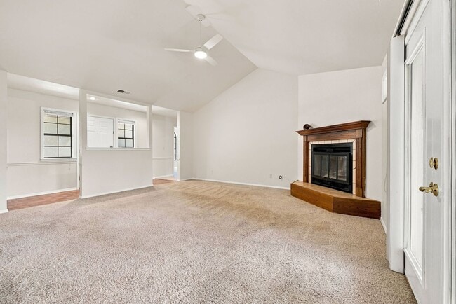 Photo - 2457 E Ferguson Ave