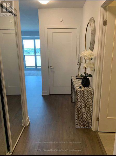 Photo - 2550 Simcoe St N Unité 1114