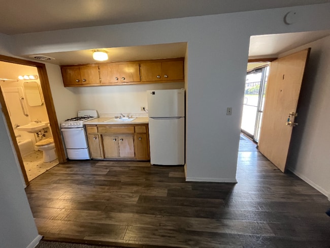 Photo - 5506 W Lincoln Ave Unit 1