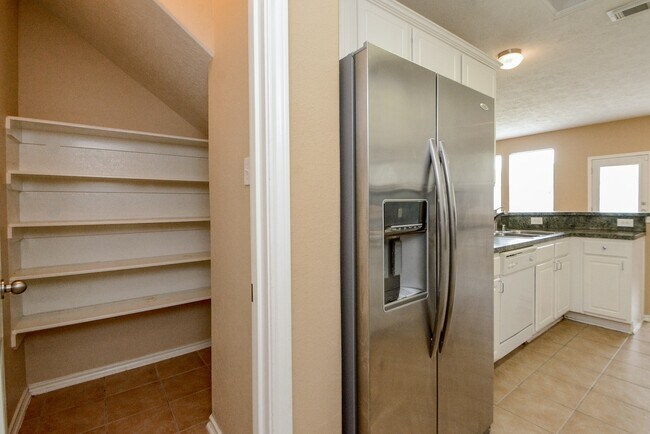 3103 Atherton Canyon Ln