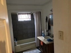 Building Photo - 37 Winter St Unit 1R Rental