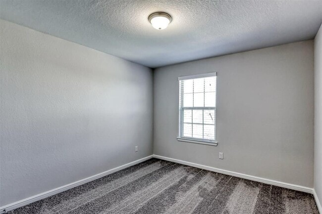 Building Photo - 85 Fermata Ln Rental