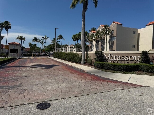 Building Photo - 6195 NW 186th St Unit 303 Rental